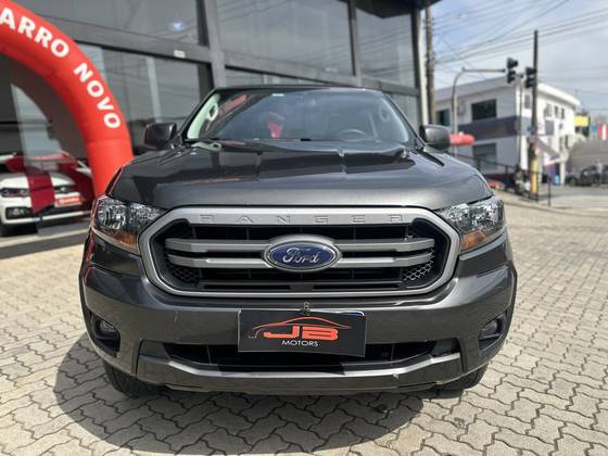 FORD RANGER 2.2 XLS 4X4 CD 16V DIESEL 4P AUTOMÁTICO FORD RANGER 2.2 XLS 4X4 CD 16V DIESEL 4P AUTOMÁTICO